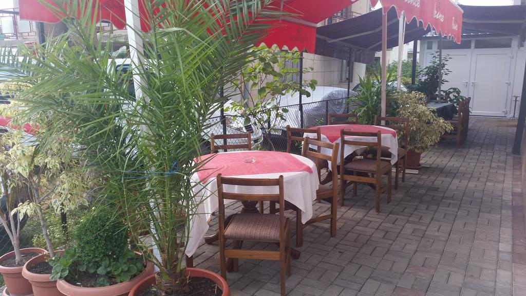 Hotel Montenegro Sztruga Kültér fotó