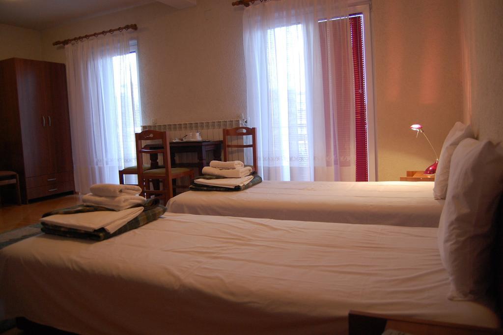 Hotel Montenegro Sztruga Kültér fotó