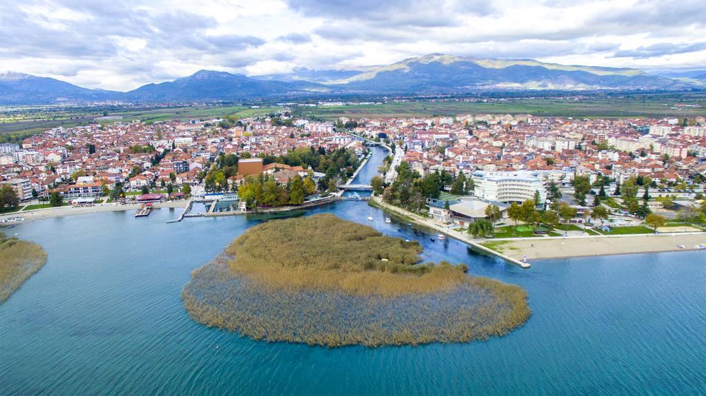 Hotel Montenegro Sztruga Kültér fotó